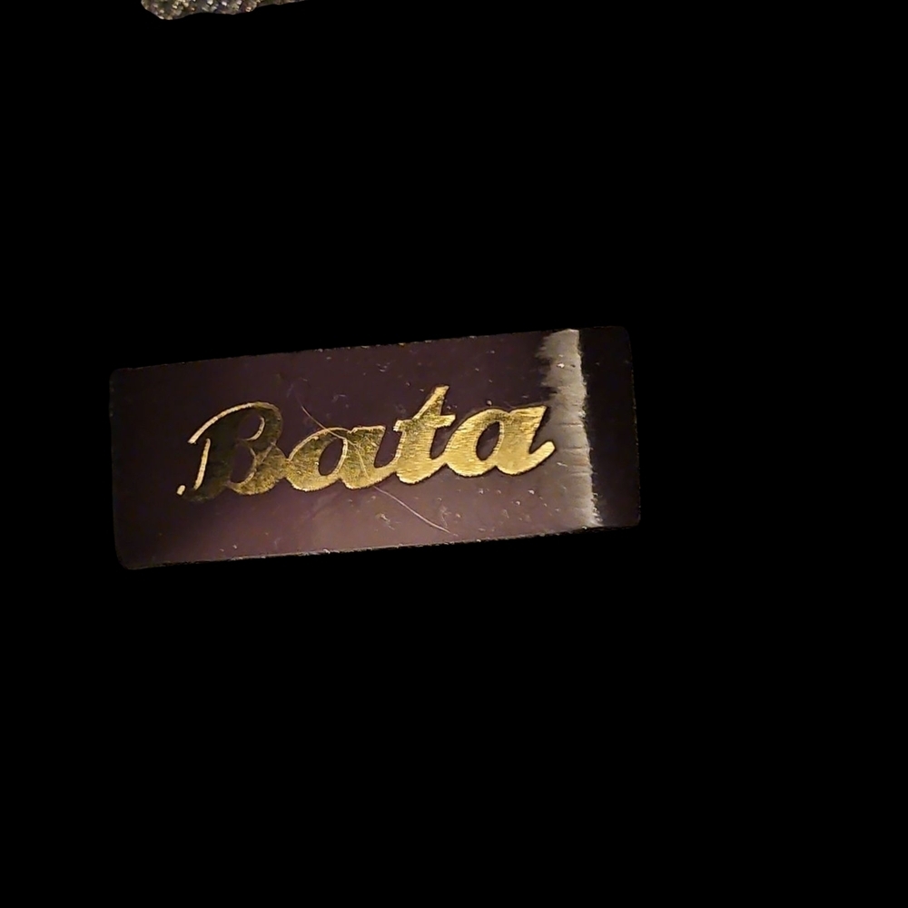 Bata Burgundy Ankle Boots - Picture 6 of 6